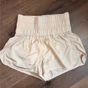 Free People Movement Cream High Rise Shorts. Size Small. $23